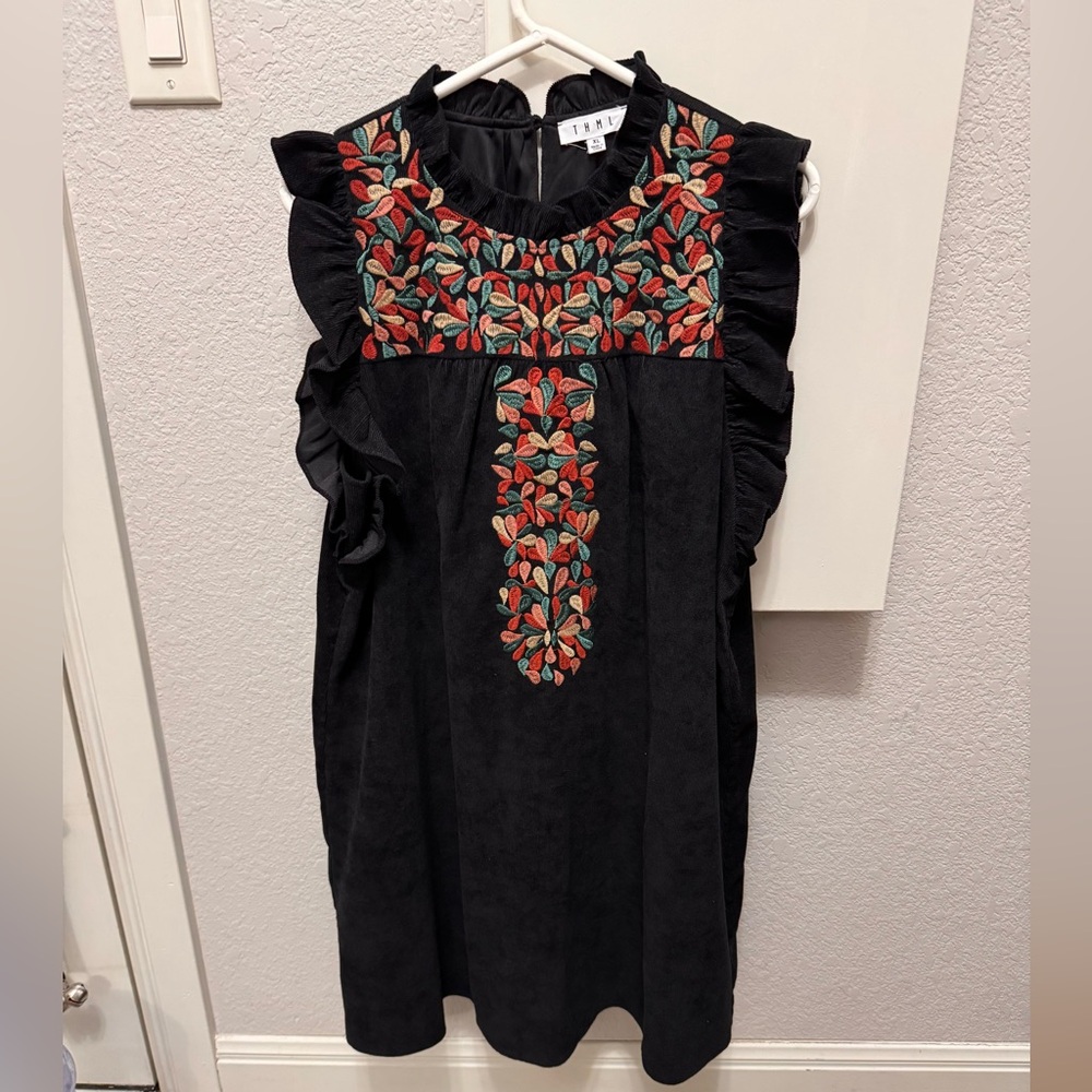 THML Corduroy Feel Dress Black with Embroidered Details XL